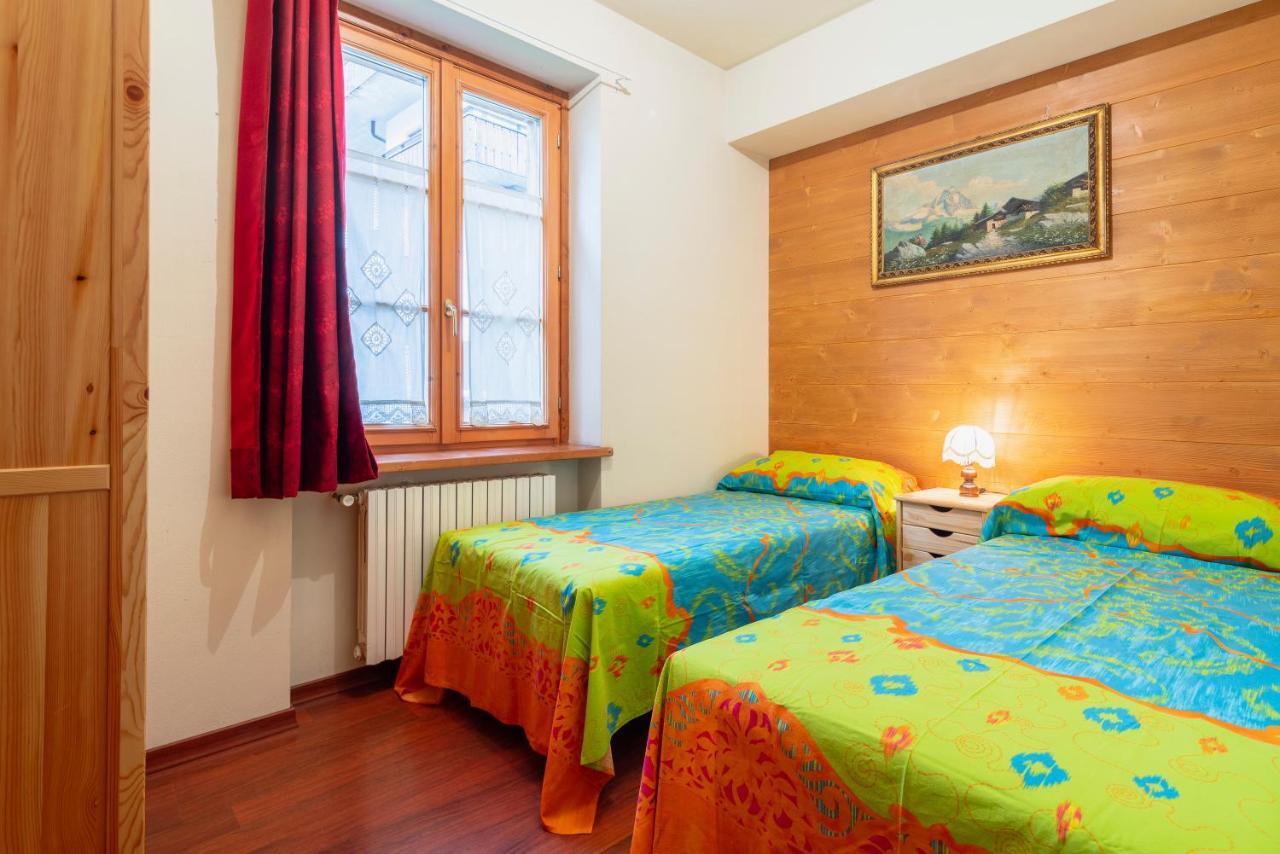 Villa S. Francesco - Stayincortina Cortina d'Ampezzo Exterior foto